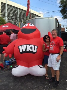 Tailgating with Paula and this blow-up of the huge, furry, lovable creature